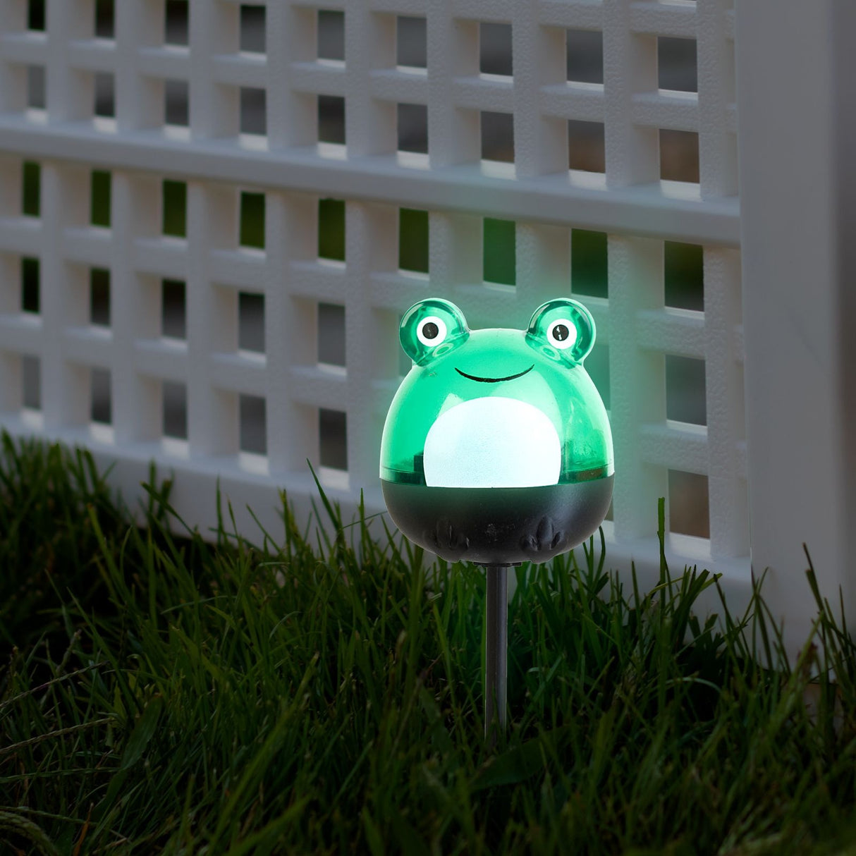 Lampa solara LED - Bufnita / Broscuta- alb rece - 15x5x5 cm