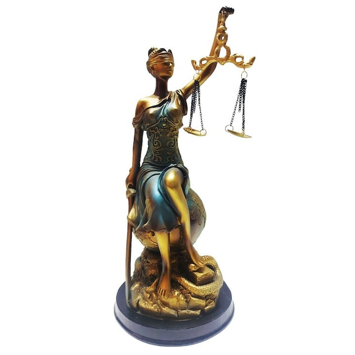 Statueta Zeita Justitiei Themis