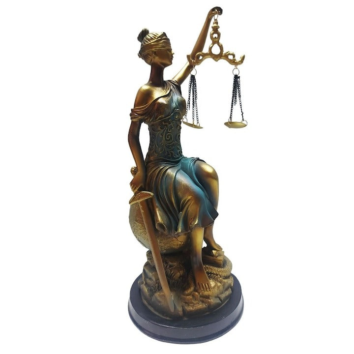 Statueta Zeita Justitiei Themis