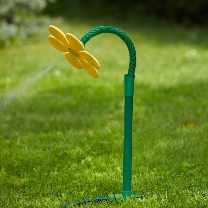 Stropitoare/ Irigator de gradina in forma de Floare/Fluture, raza de actiune 6m, 105 x 28 cm