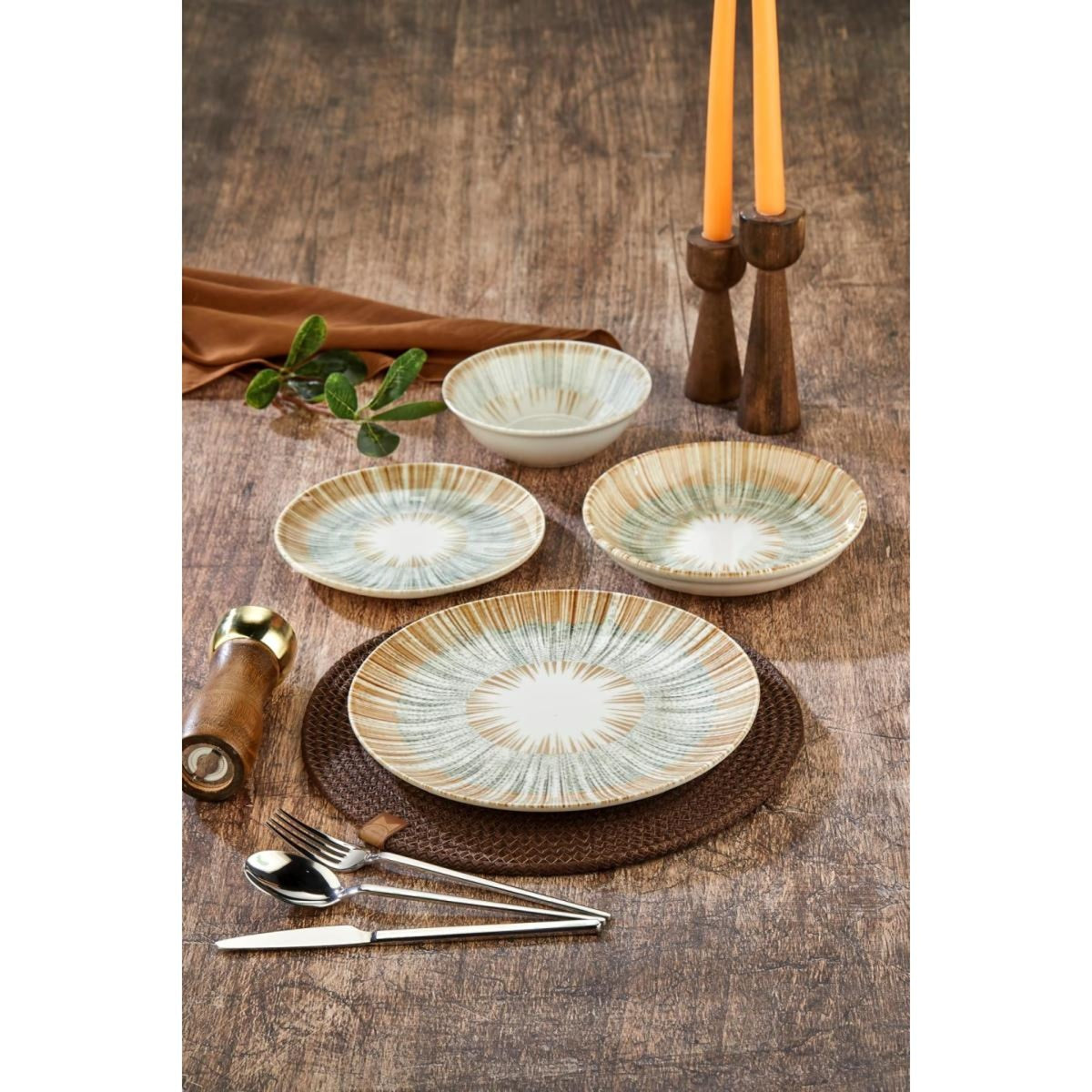 Set Complet Serviciu De Masa din Portelan, 24 de Piese, pentru 6 Persoane
